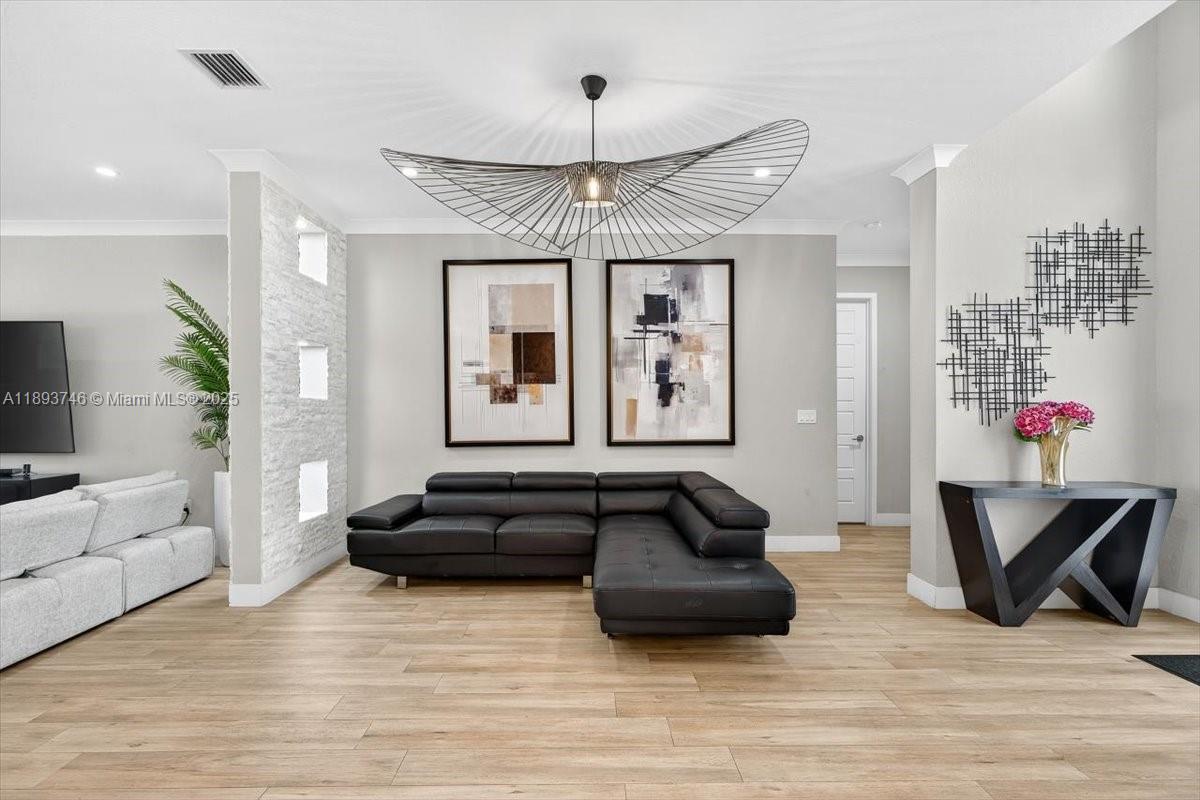 SEARS HOMELIFE - Residential