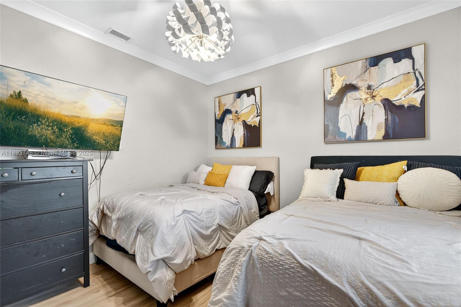 SEARS HOMELIFE - Residential