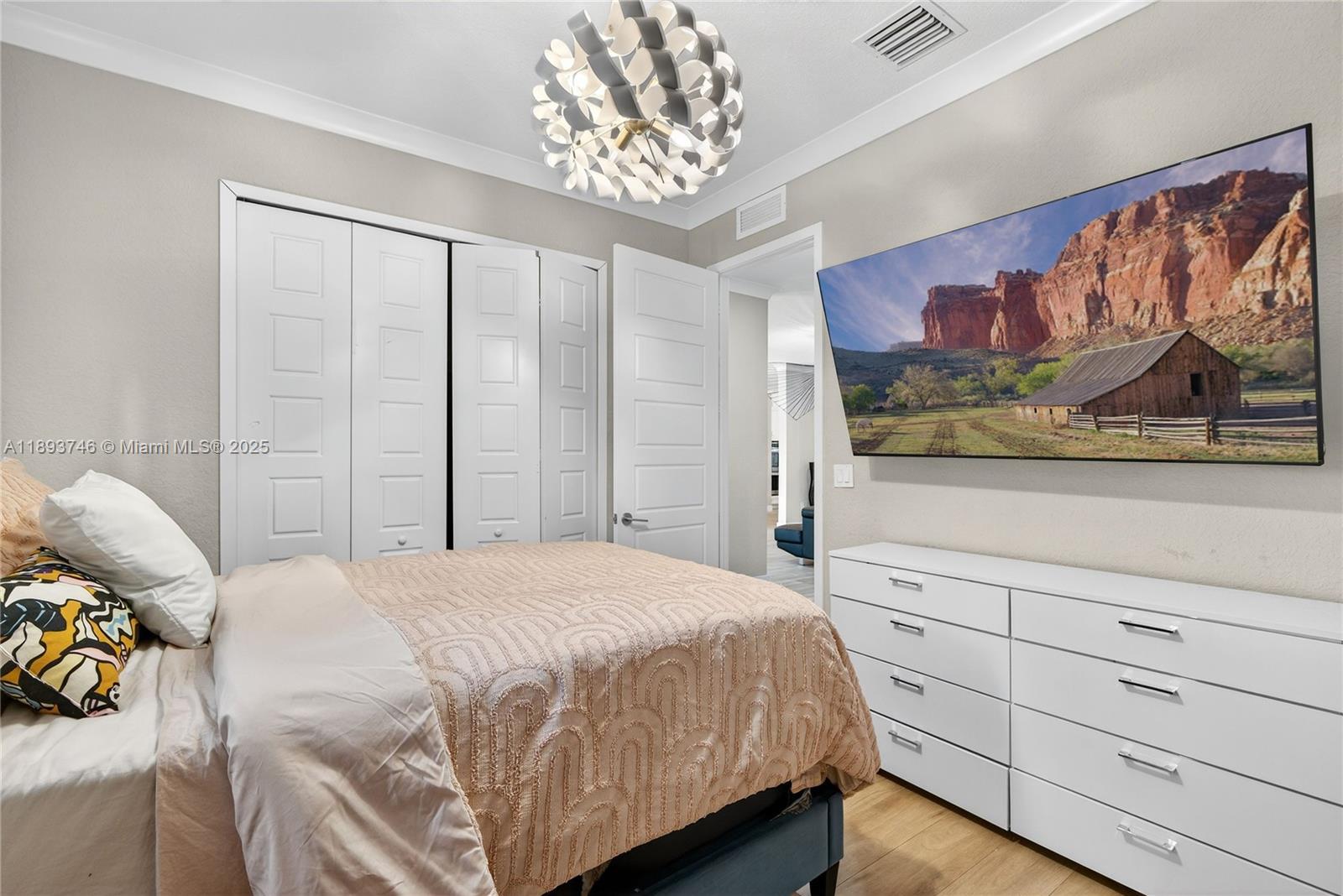 SEARS HOMELIFE - Residential