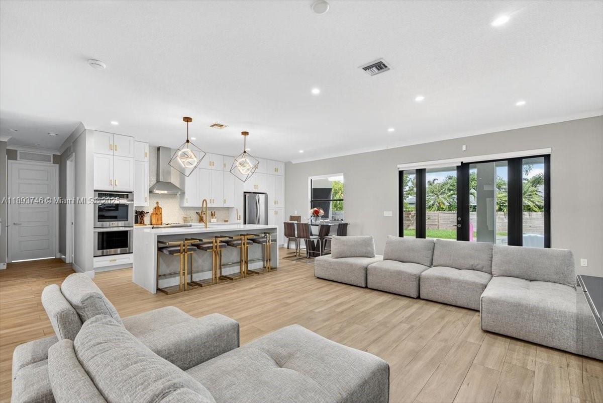 SEARS HOMELIFE - Residential