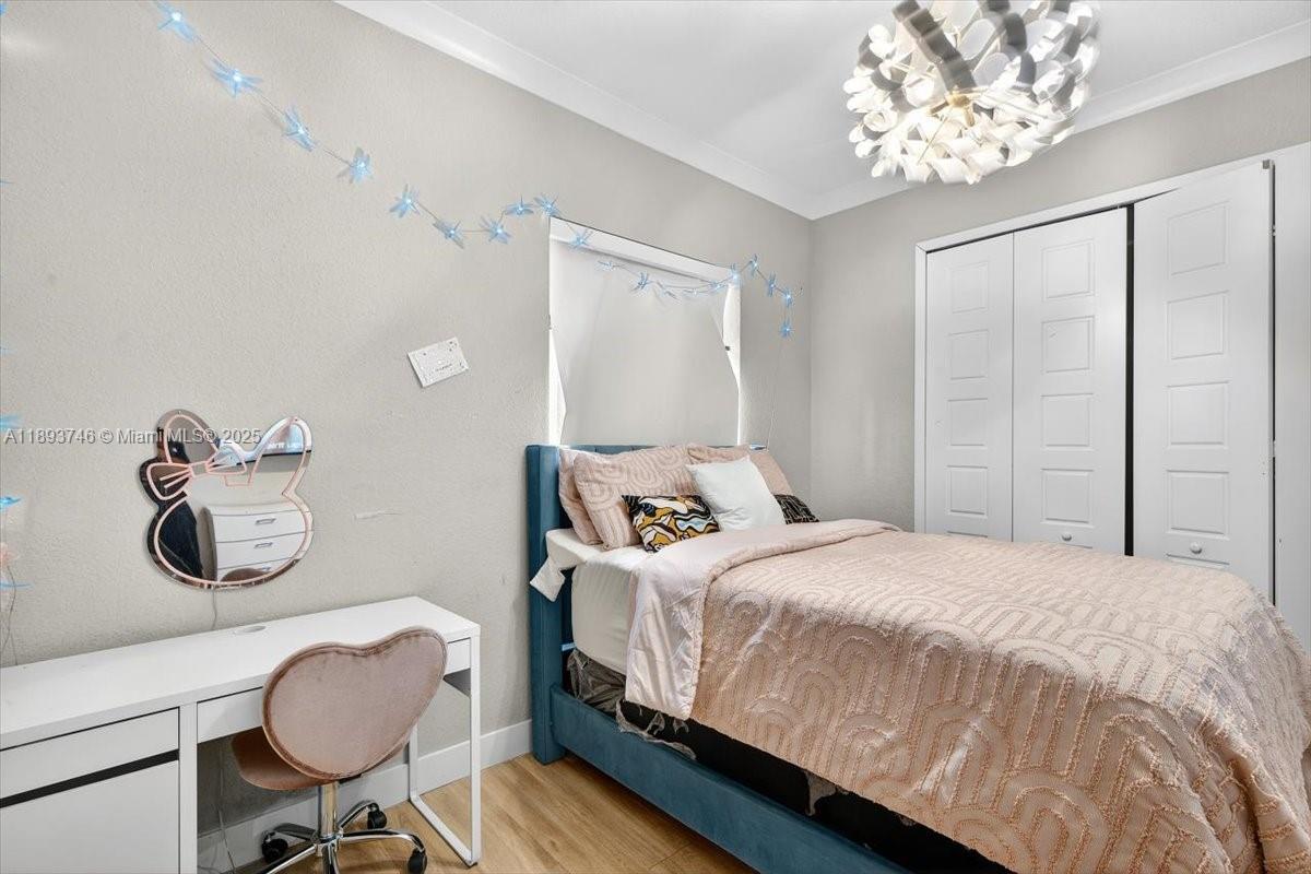 SEARS HOMELIFE - Residential