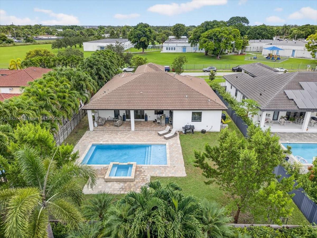 SEARS HOMELIFE - Residential