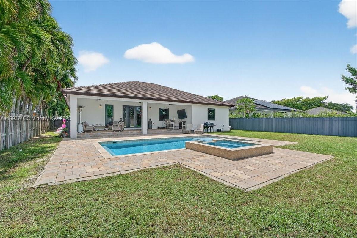 SEARS HOMELIFE - Residential