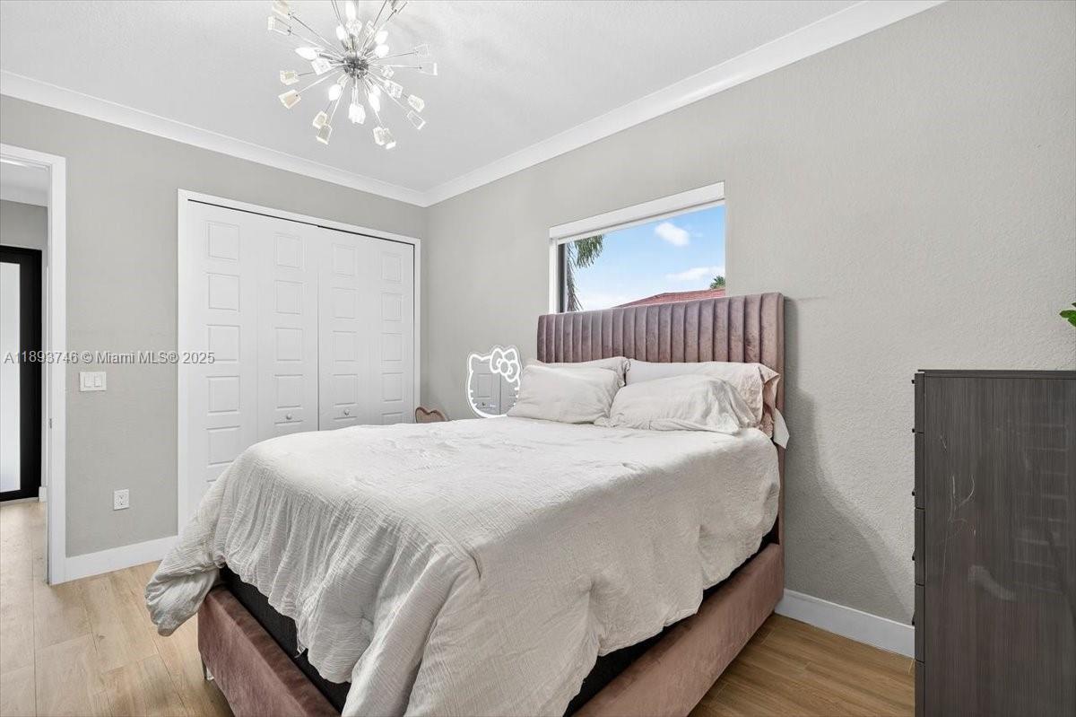 SEARS HOMELIFE - Residential