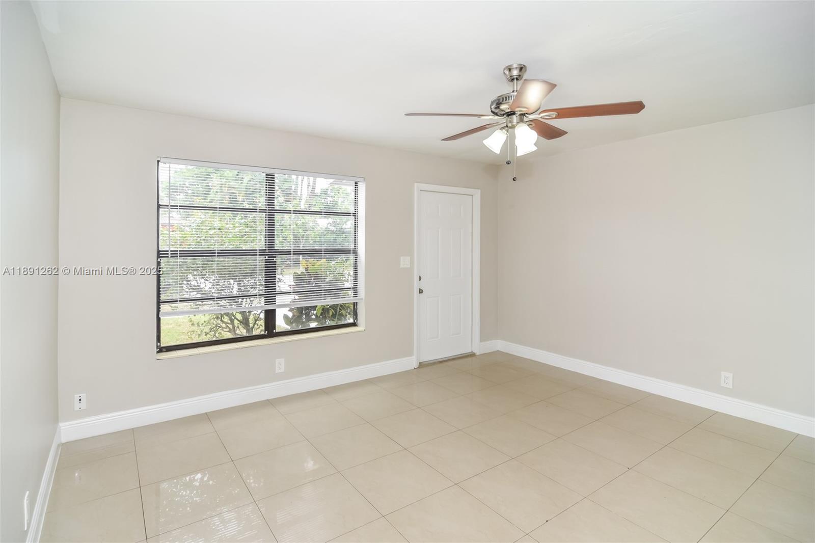 OAK GROVE - Residential Lease