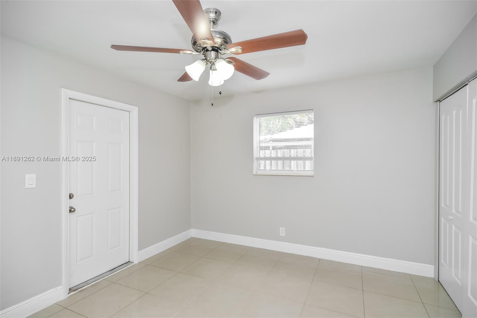 OAK GROVE - Residential Lease