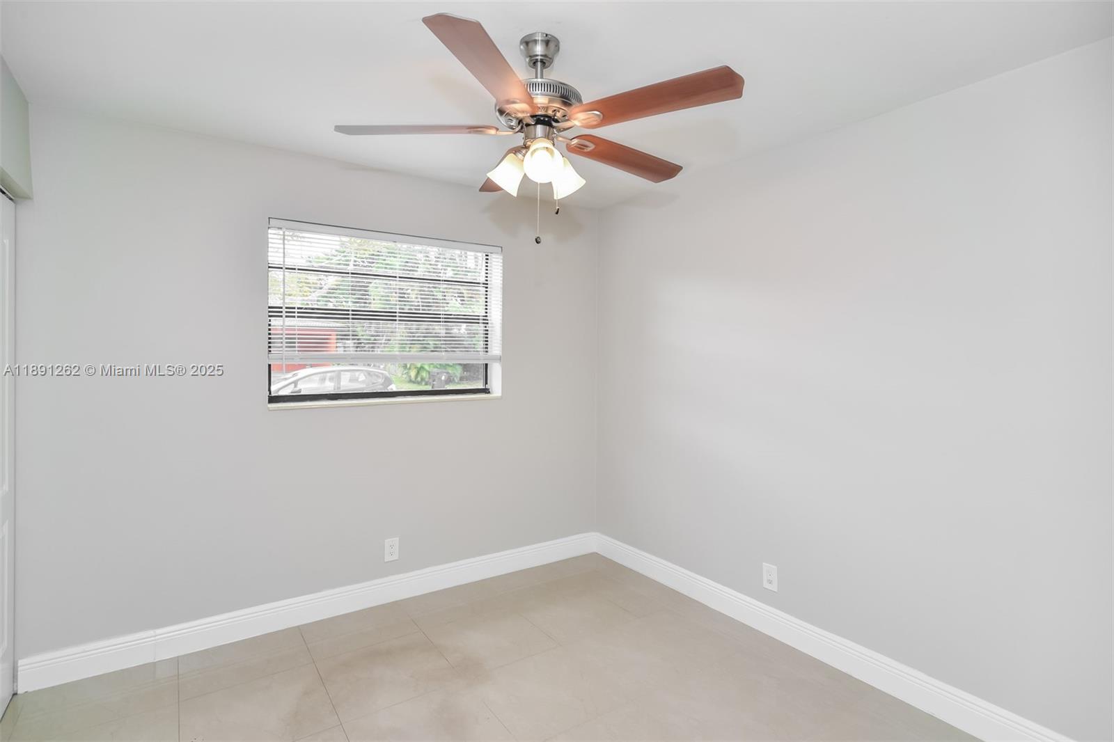 OAK GROVE - Residential Lease