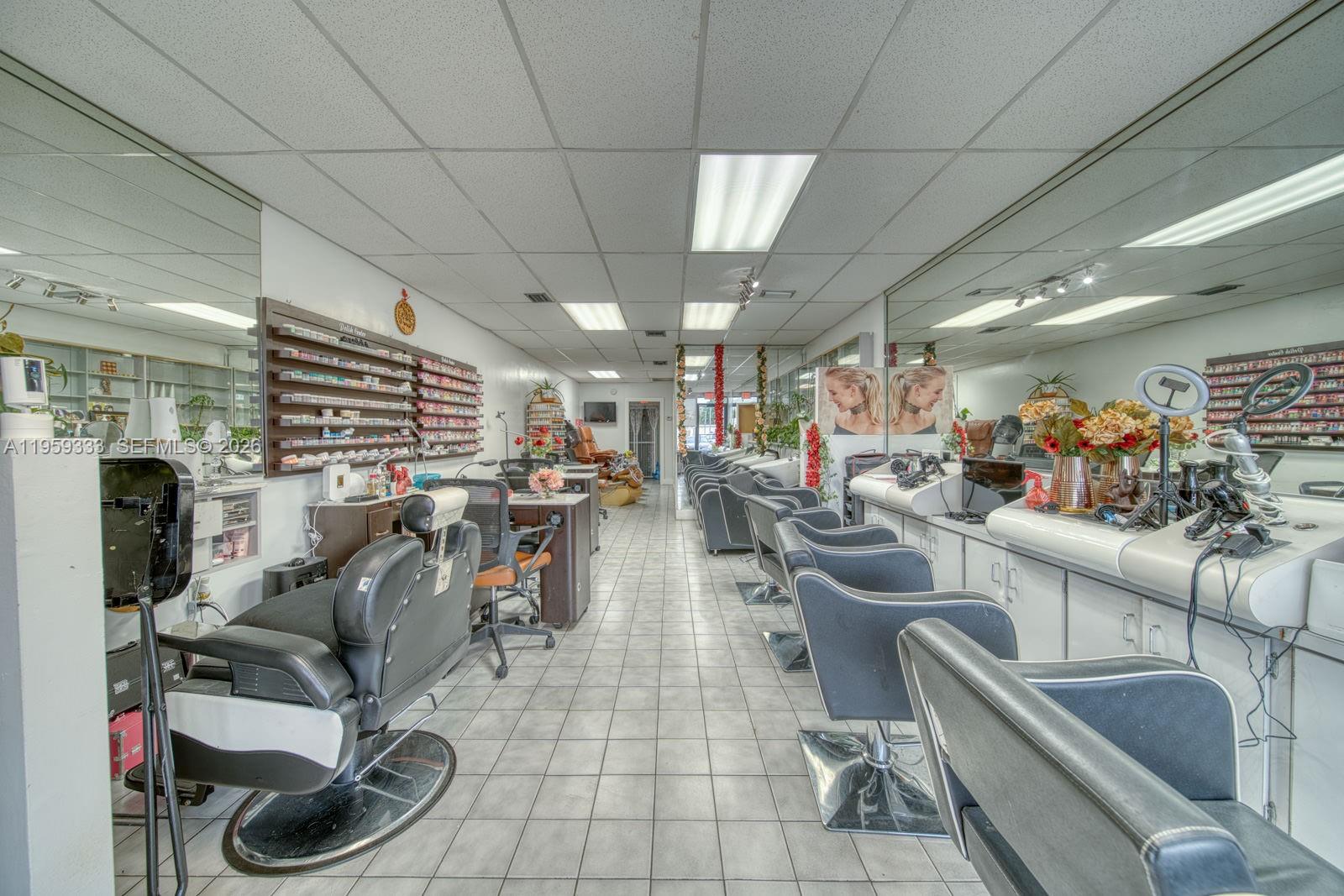 Full-Service Beauty Salon For Sale In Sweetwater