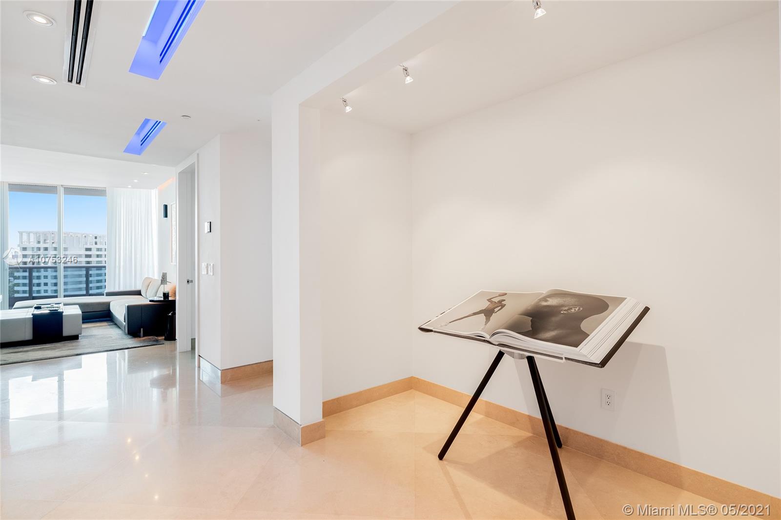 THE RESIDENCES AT THE BAT - Residential