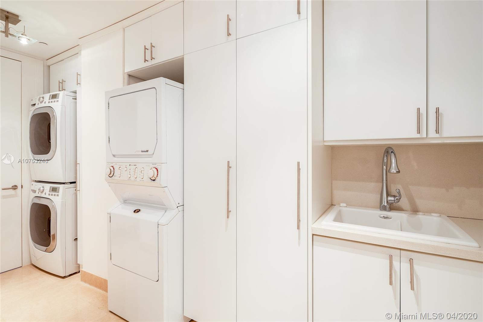 THE RESIDENCES AT THE BAT - Residential