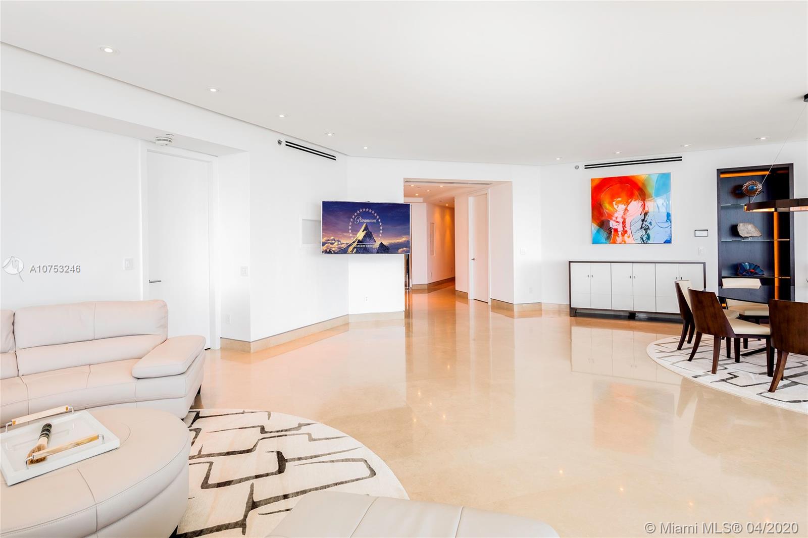 THE RESIDENCES AT THE BAT - Residential