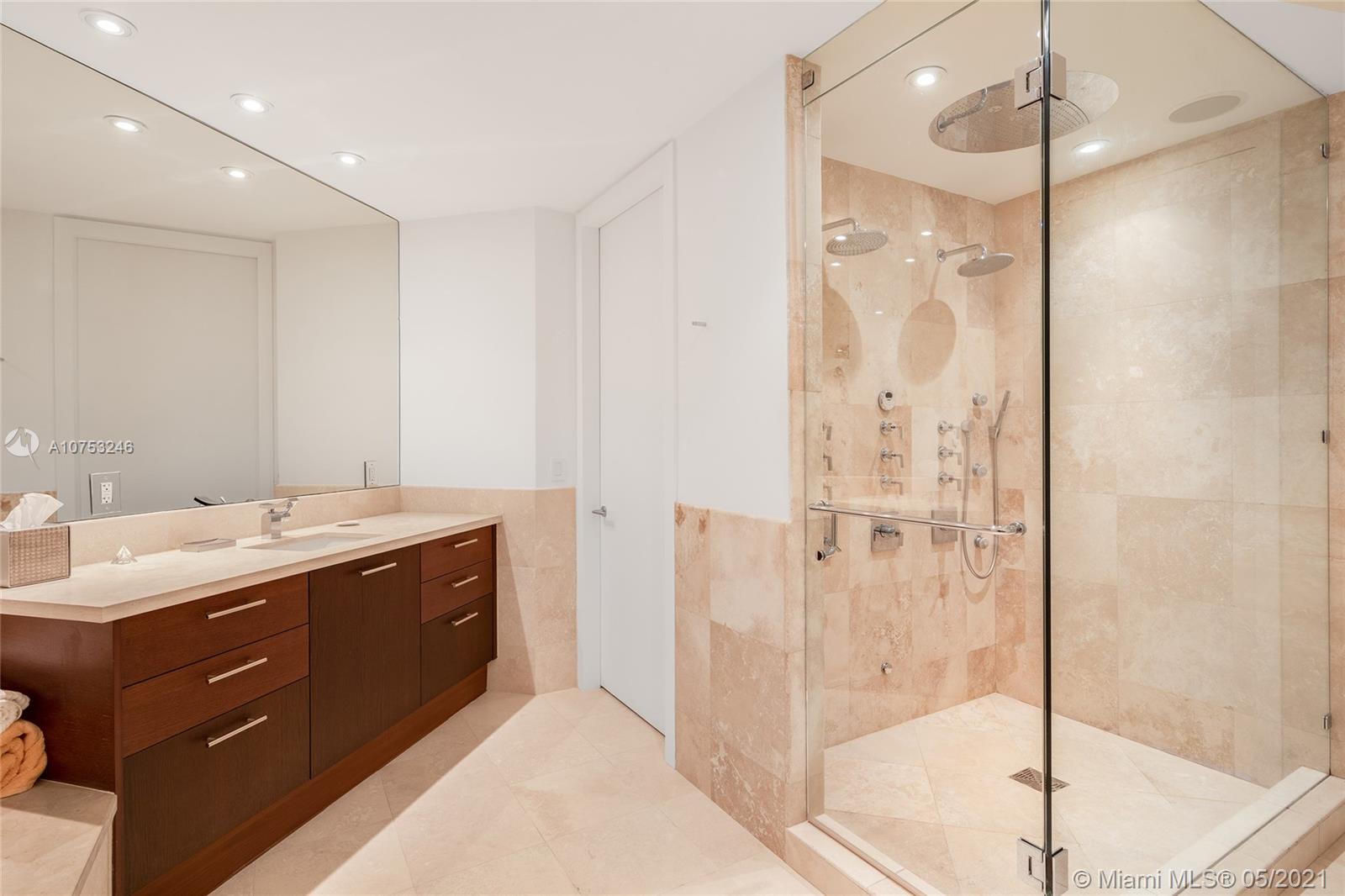 THE RESIDENCES AT THE BAT - Residential