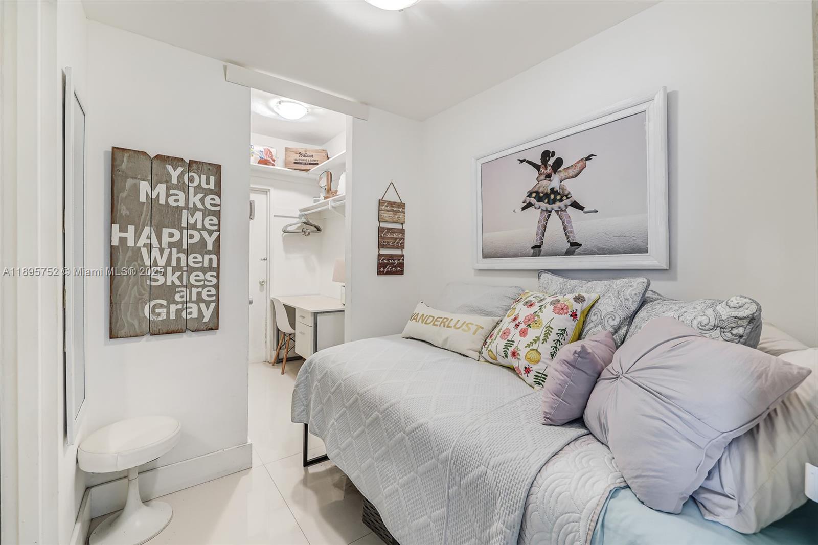 BELLE ISLE - Residential