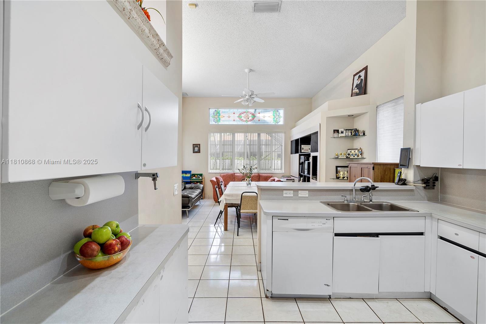 SECTOR 6 EAST - Residential