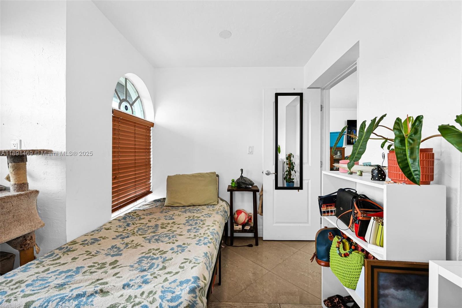ZENA GARDENS - Residential