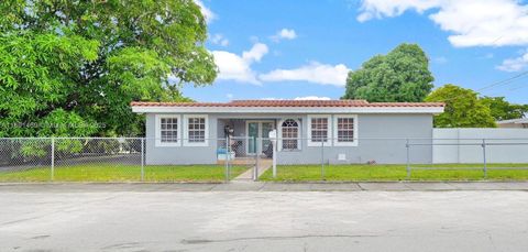 Photo of 525 SW 68th Ave, Miami, FL 33144 (MLS # A11891469)