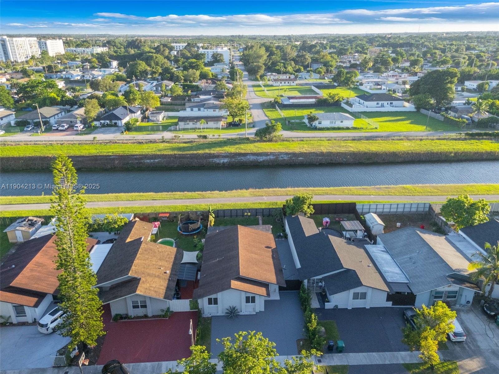 STRAWBERRY FIELD SUB - Residential