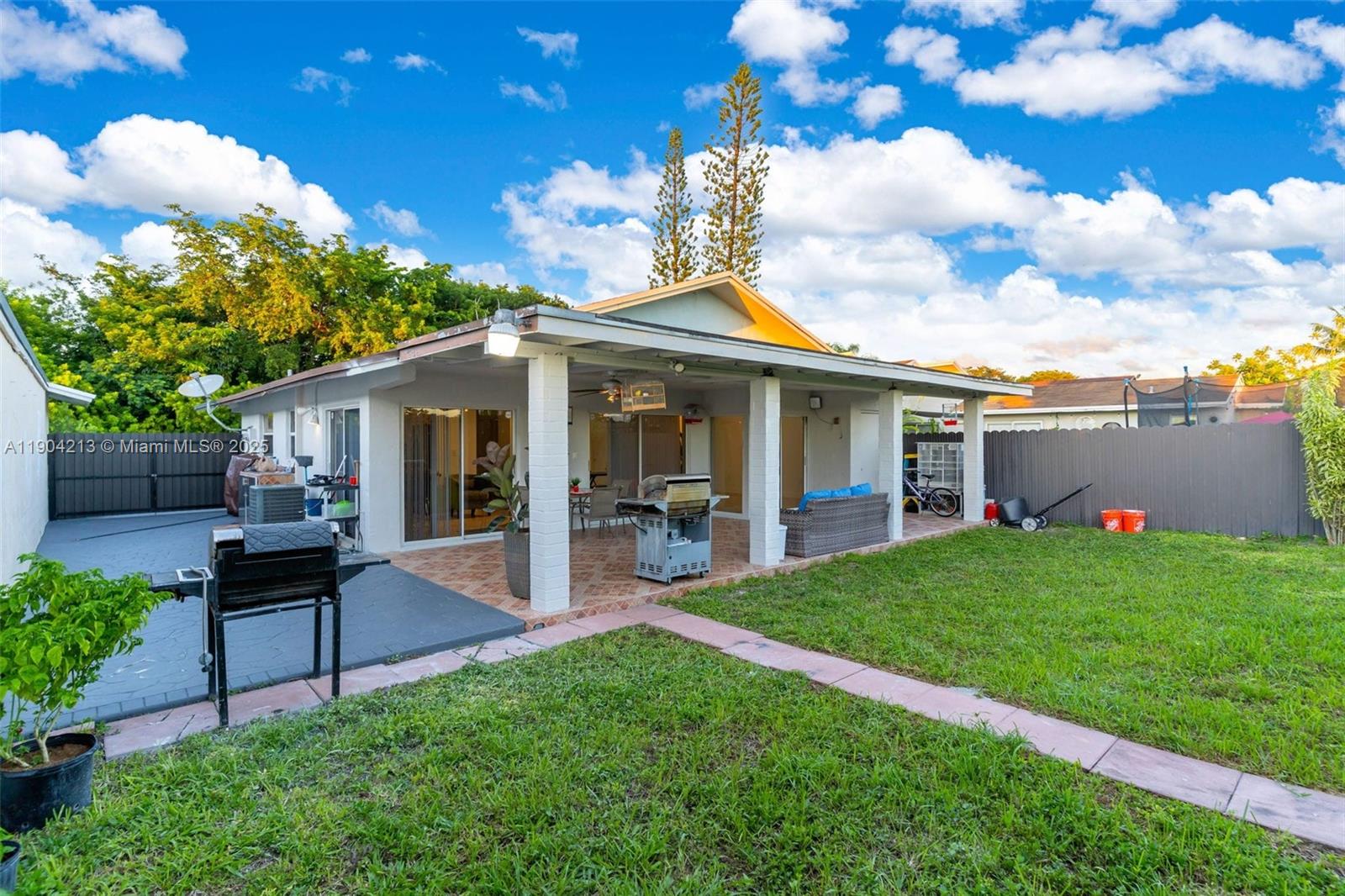 STRAWBERRY FIELD SUB - Residential