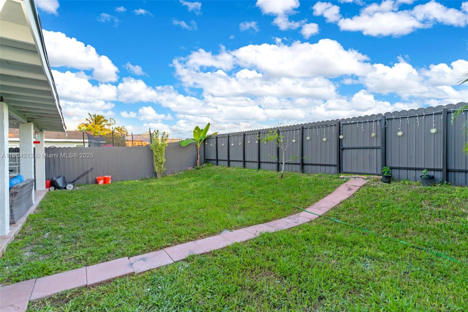 STRAWBERRY FIELD SUB - Residential