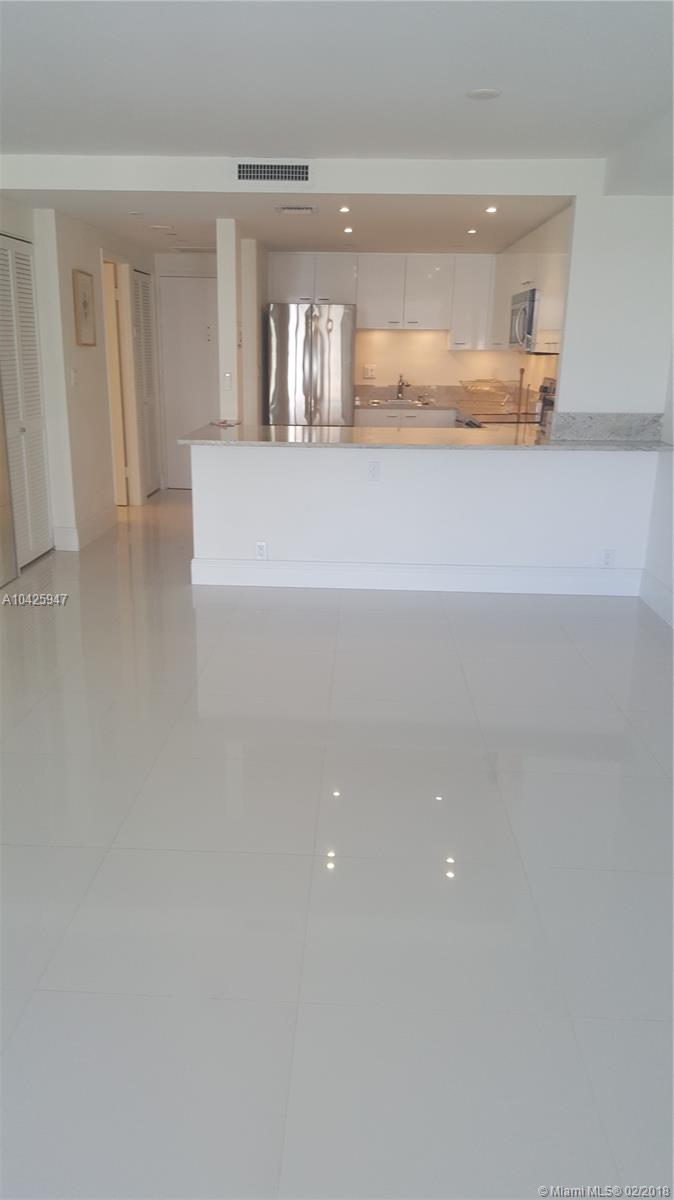 BRICKELL PLACE CONDO - Residential Lease