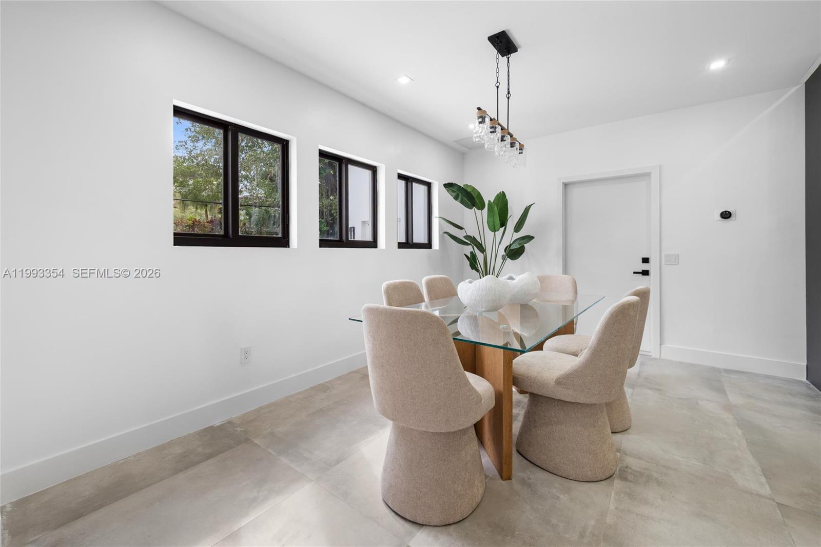 C GABLES GRANADA SEC - Residential