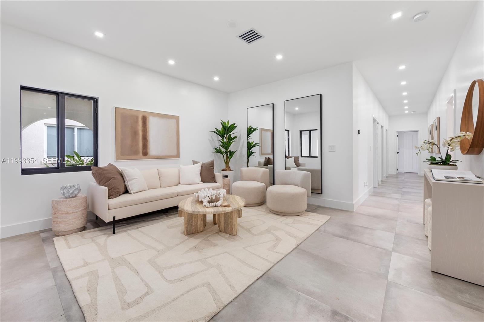 C GABLES GRANADA SEC - Residential