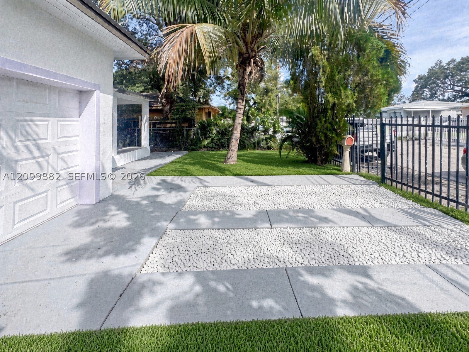 1427 NW 69th Ter