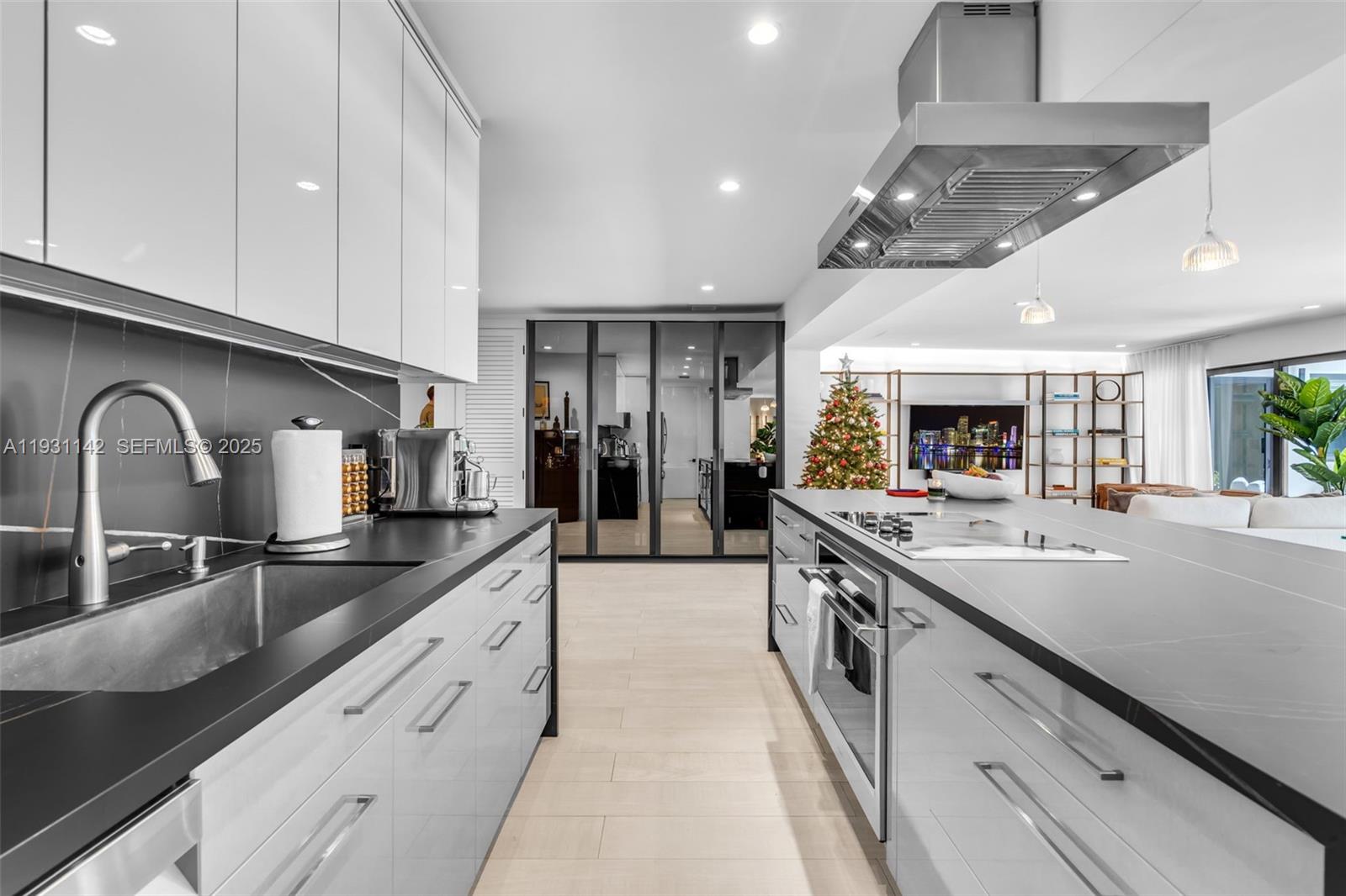 EL PORTAL - Residential