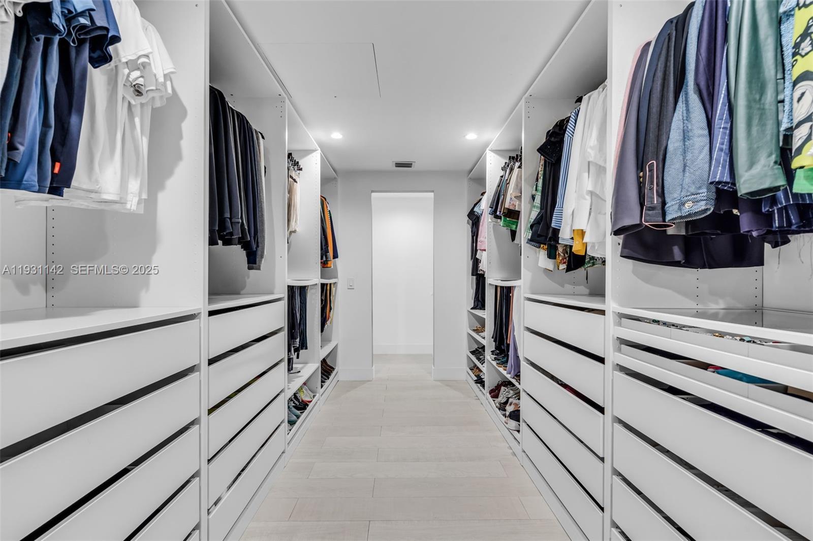 EL PORTAL - Residential