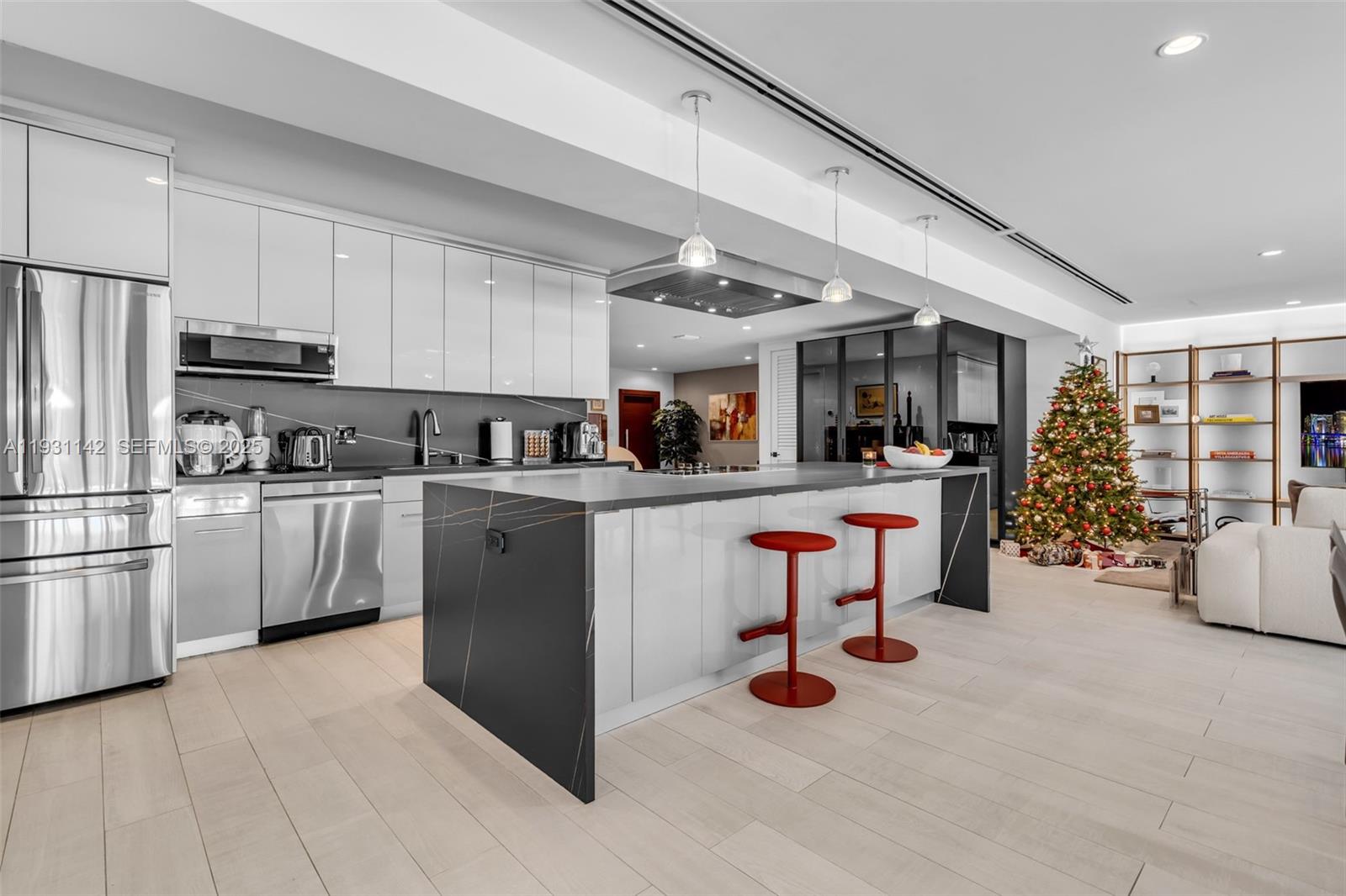 EL PORTAL - Residential