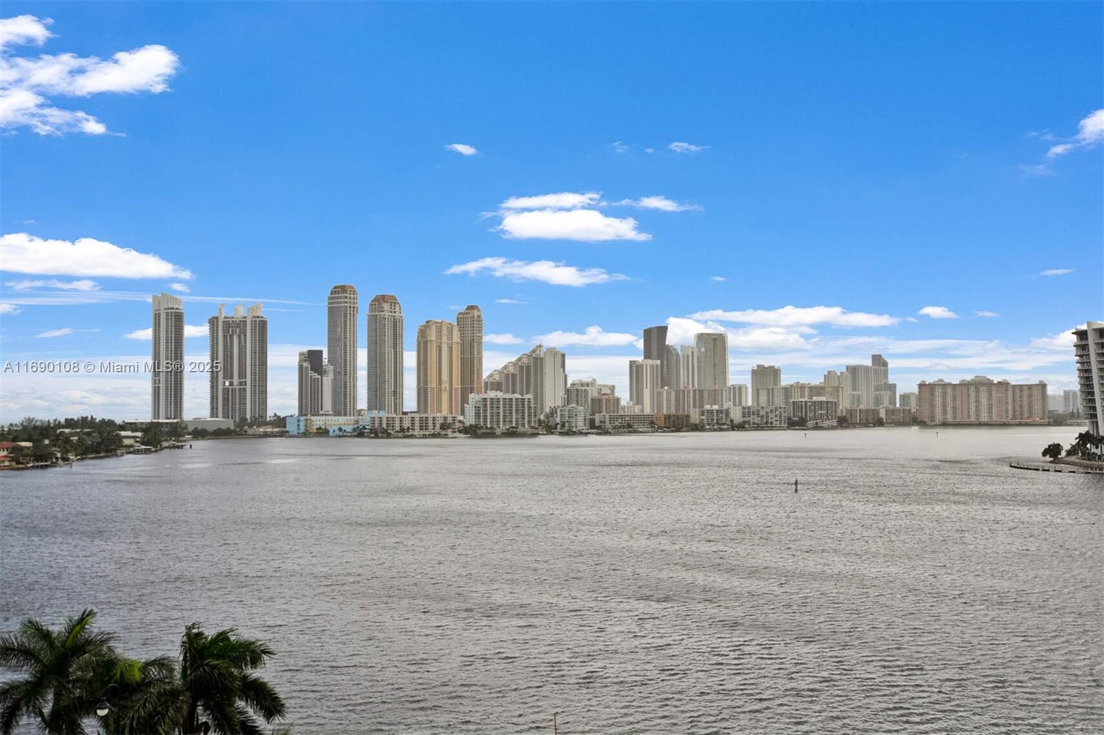 3530 Mystic Pointe Dr 914, Aventura, Miami-Dade County, Florida - 2 Bedrooms  
3 Bathrooms - 