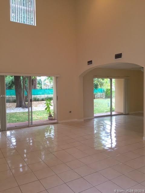 DAVIS GARDENS - Residential