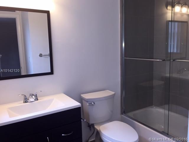 DAVIS GARDENS - Residential