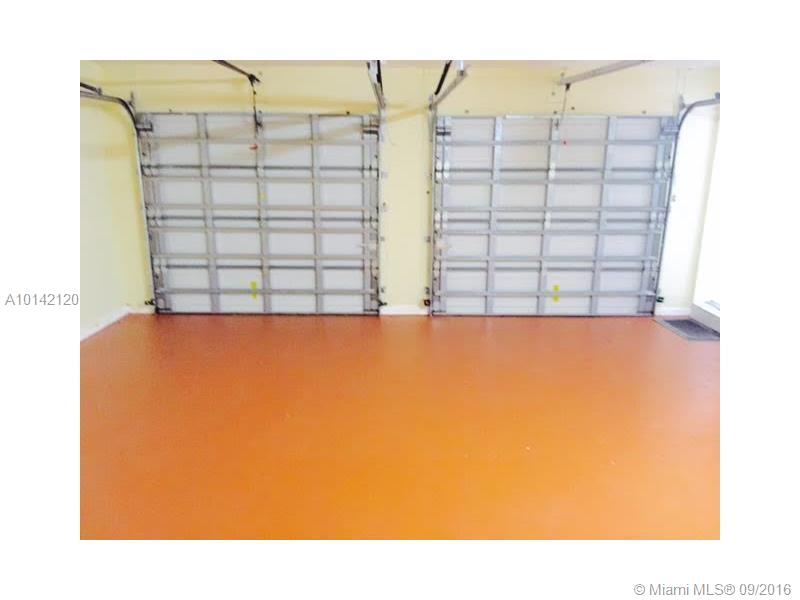 DAVIS GARDENS - Residential