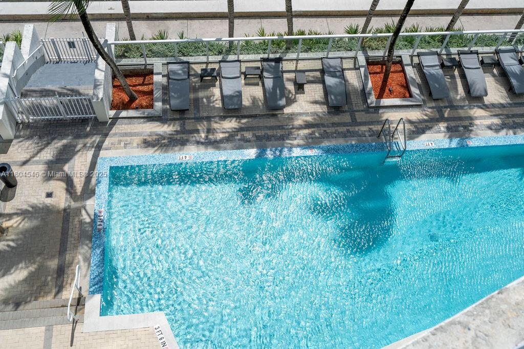 ONYX ON THE BAY CONDO - Residential