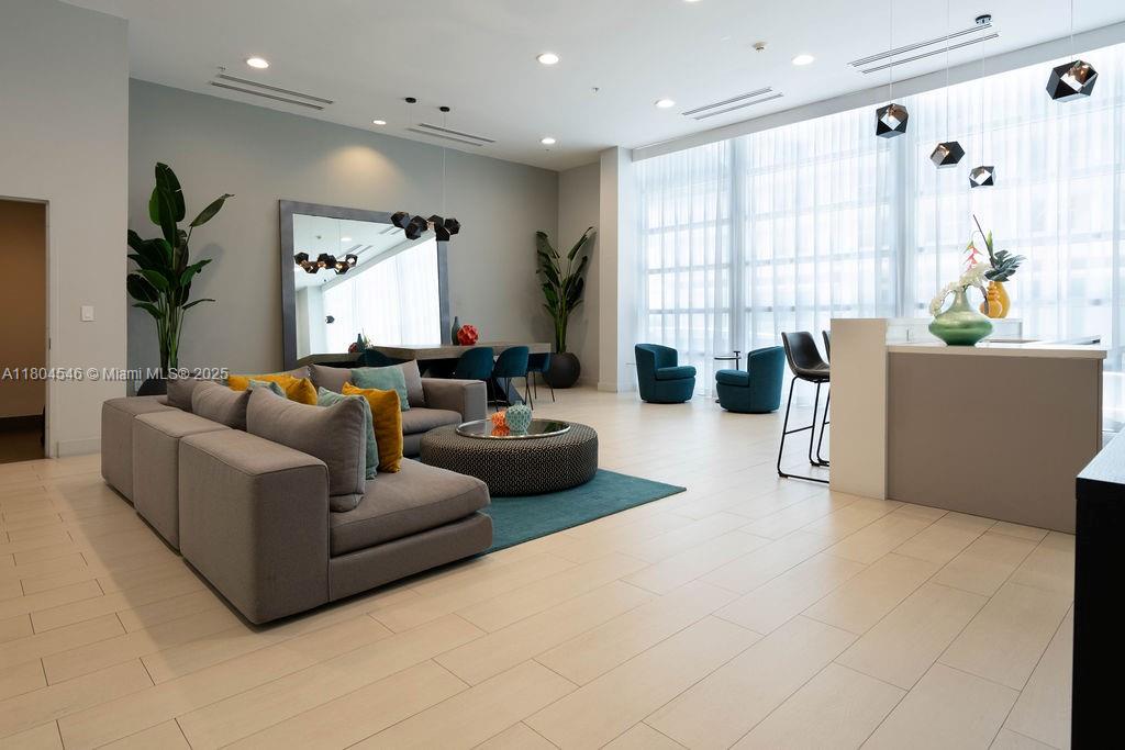 ONYX ON THE BAY CONDO - Residential