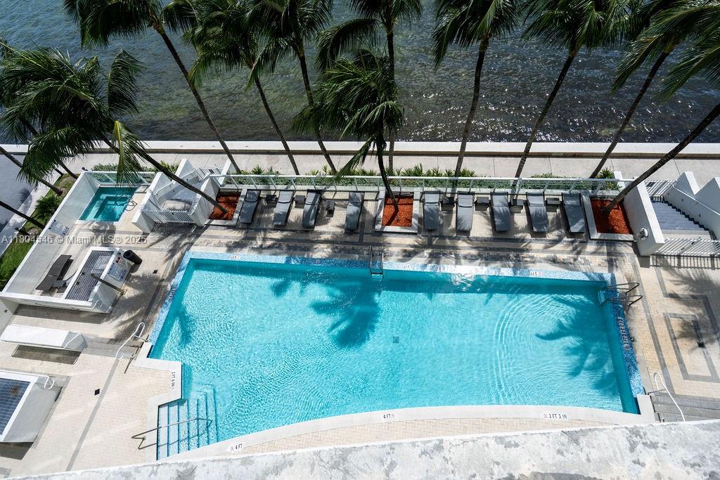 ONYX ON THE BAY CONDO - Residential