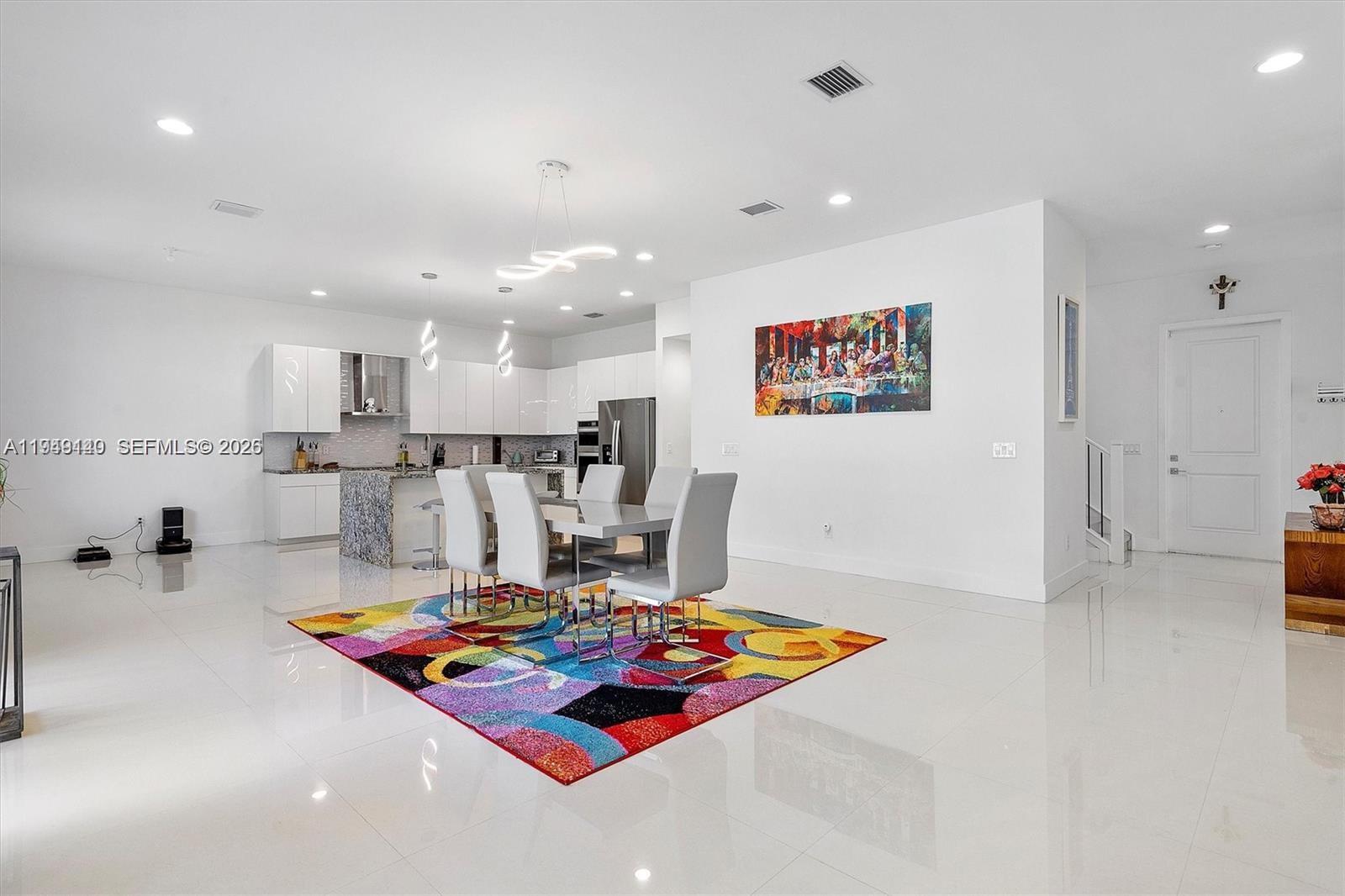 TUSCAN ISLES - Residential