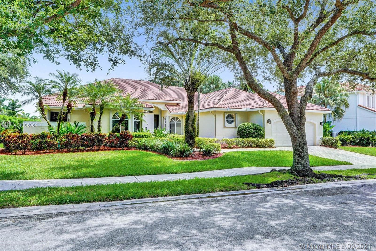 Weston Hills CC - Residential