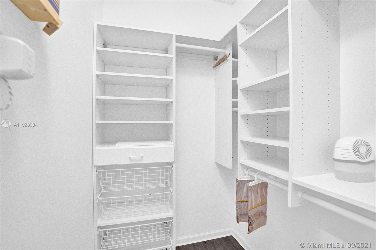 Weston Hills CC - Residential