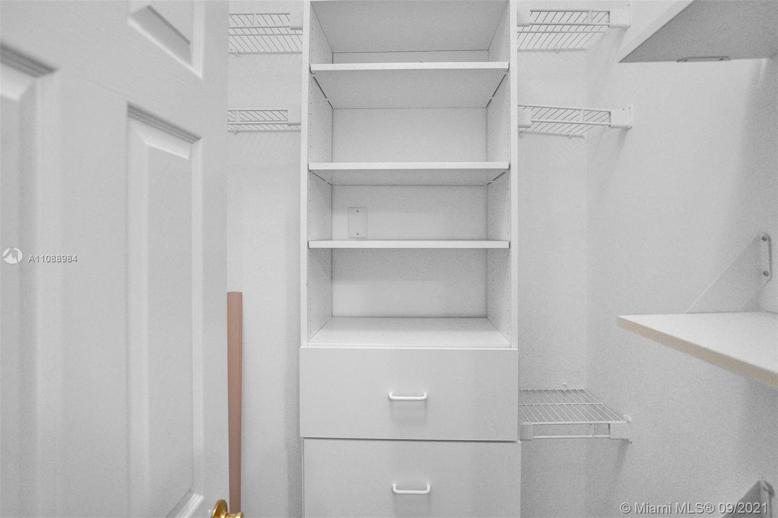 Weston Hills CC - Residential