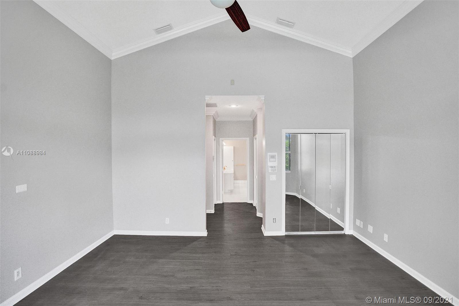 Weston Hills CC - Residential