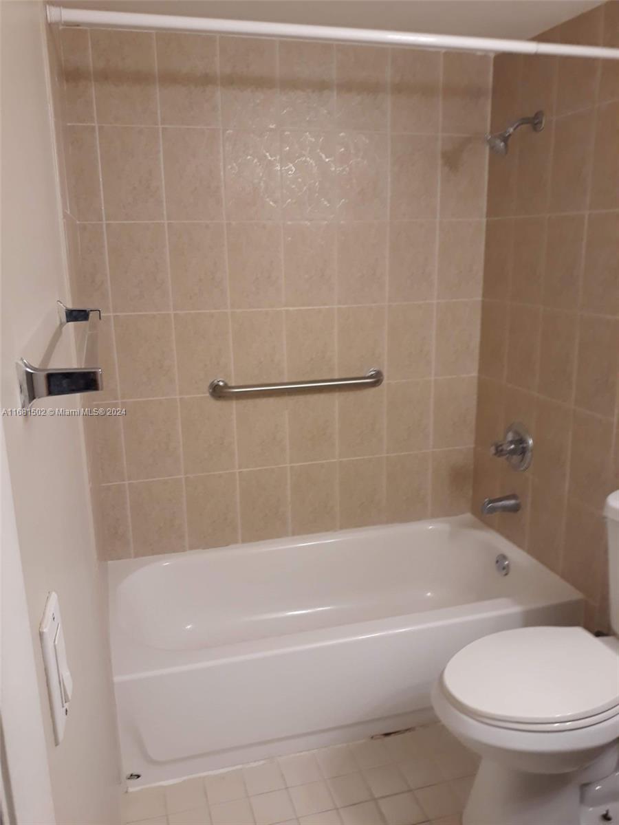 MAGNOLIA LANE CONDO - Residential Lease