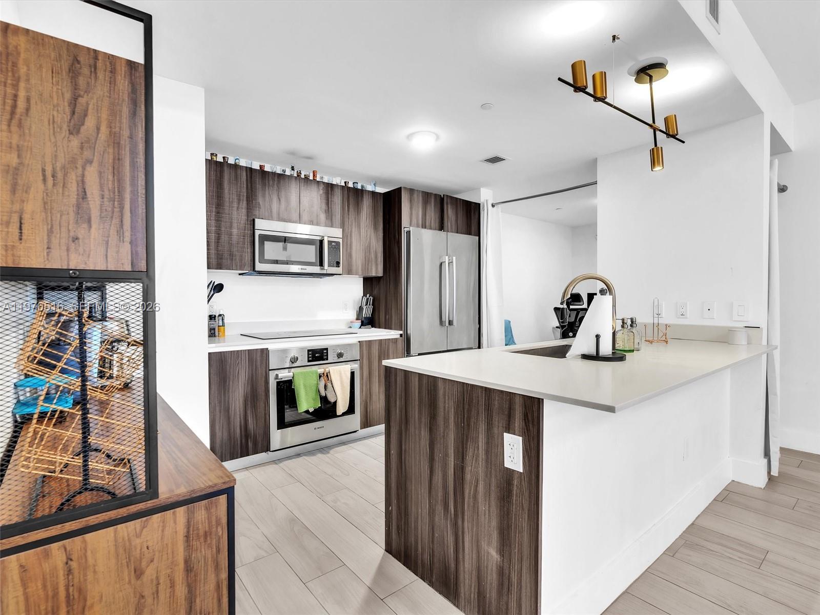 ARIA ON THE BAY CONDO - Residential Lease