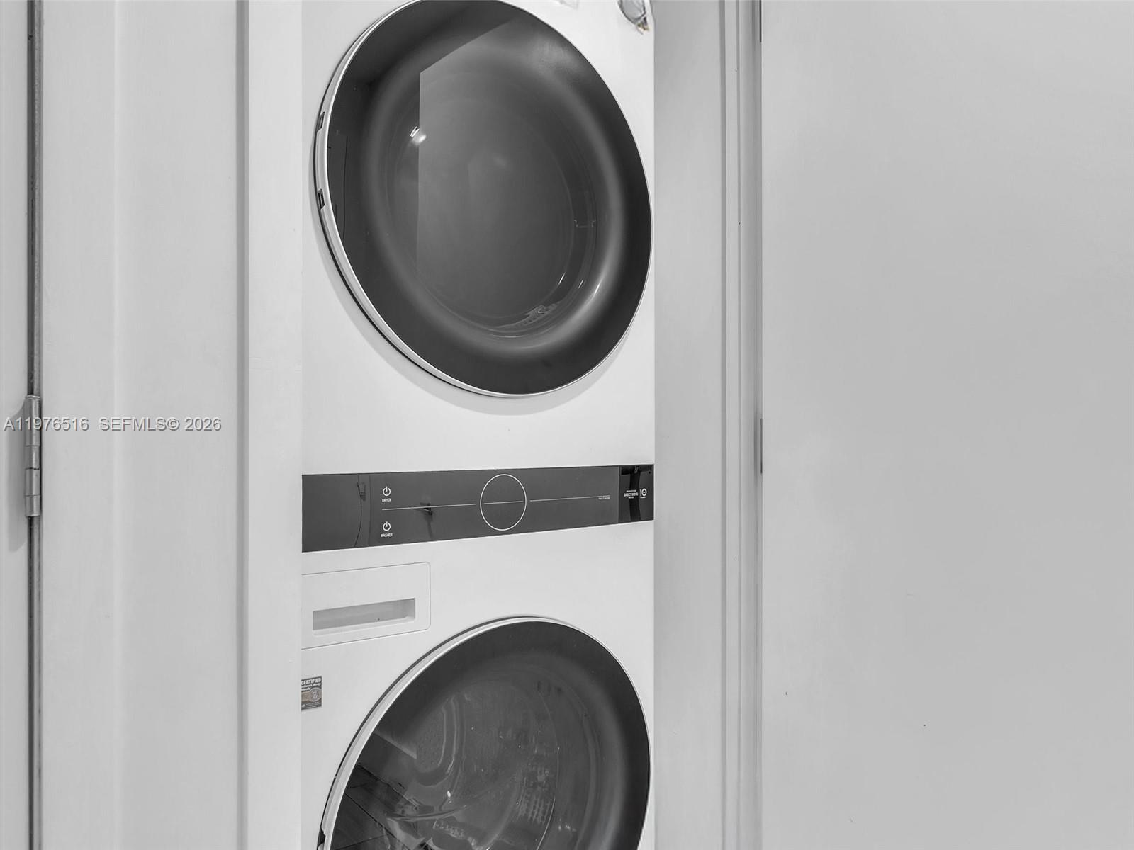 ARIA ON THE BAY CONDO - Residential Lease