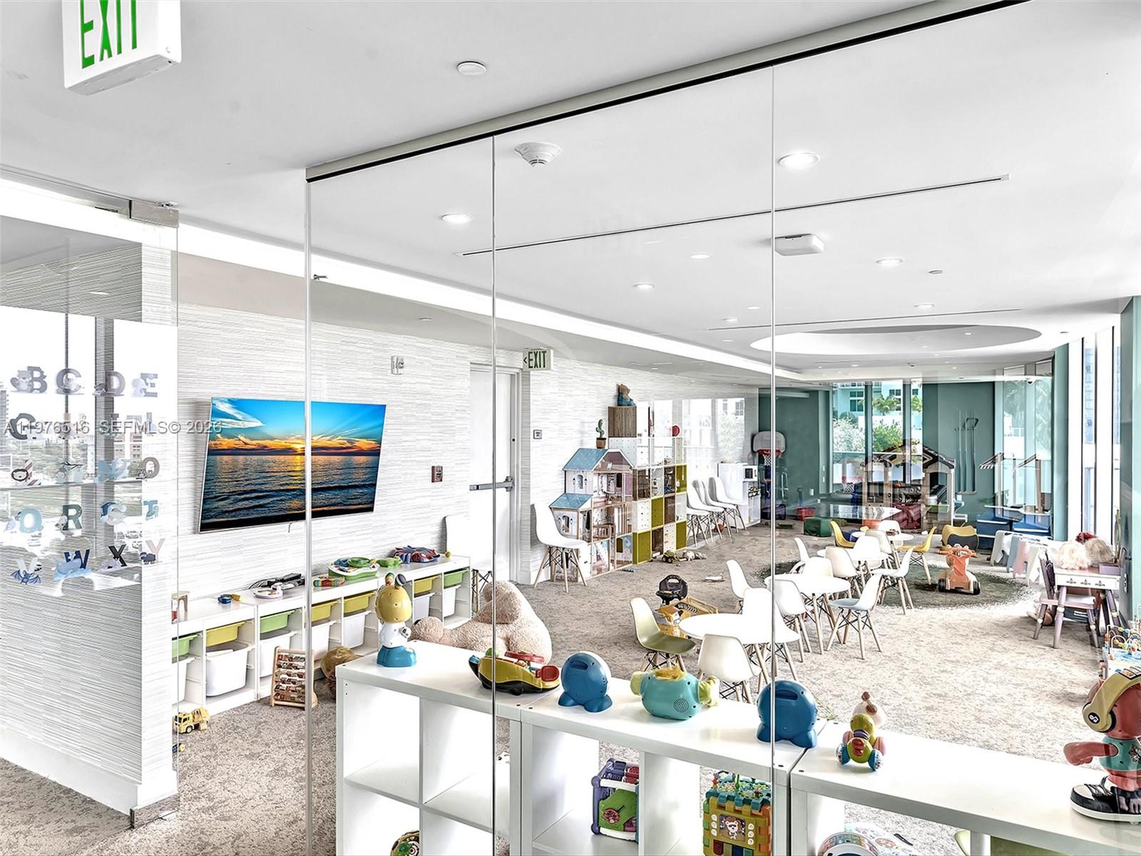 ARIA ON THE BAY CONDO - Residential Lease