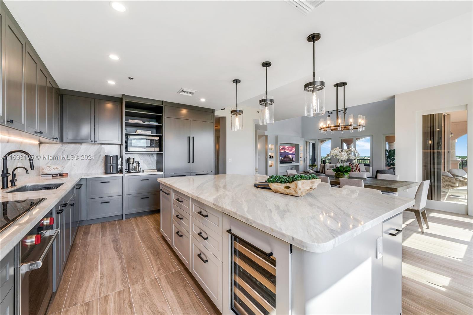 DEERING BAY CONDO I - Residential