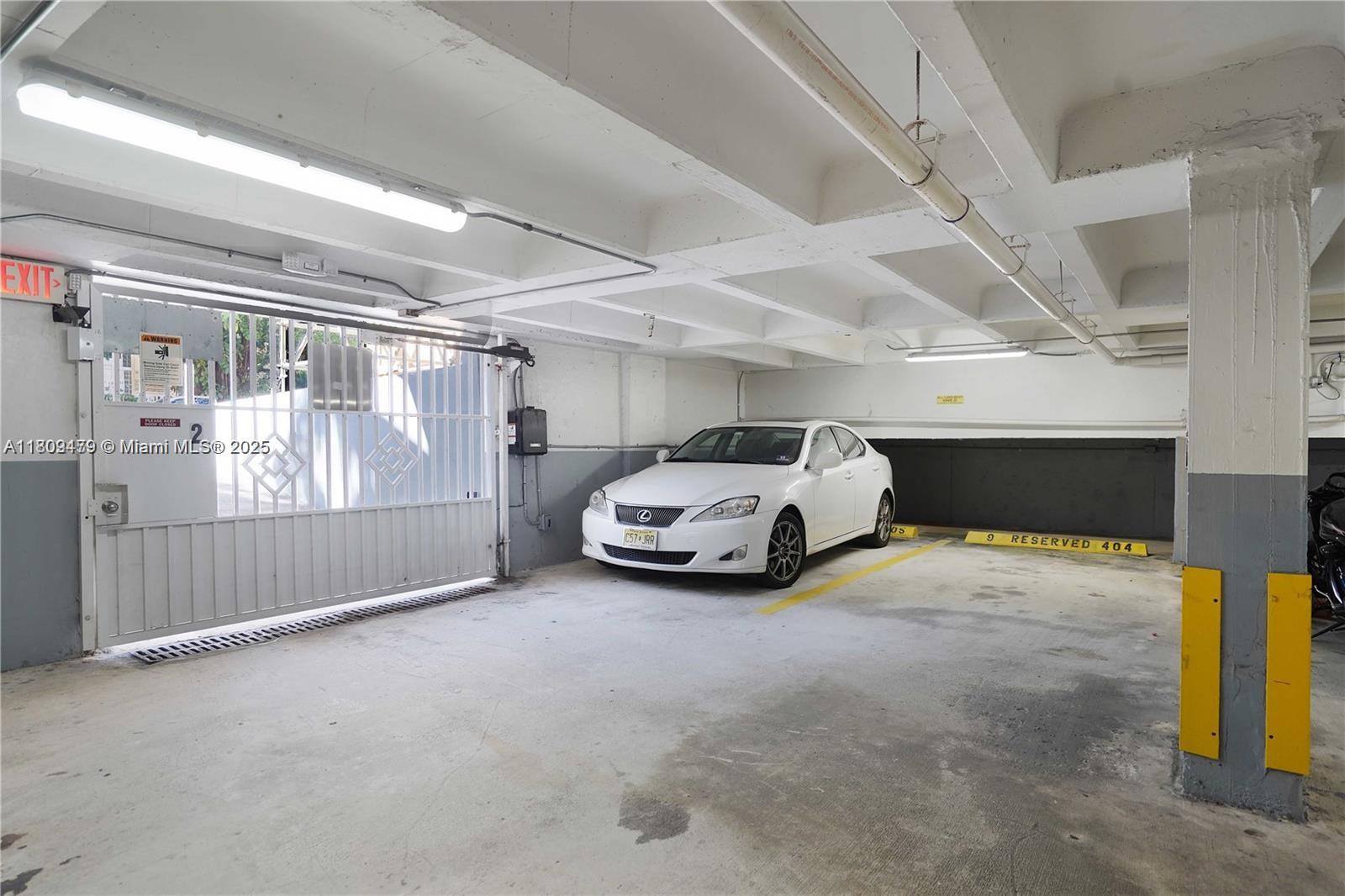 JAMES CENTRAL TOWERS COND - Residential