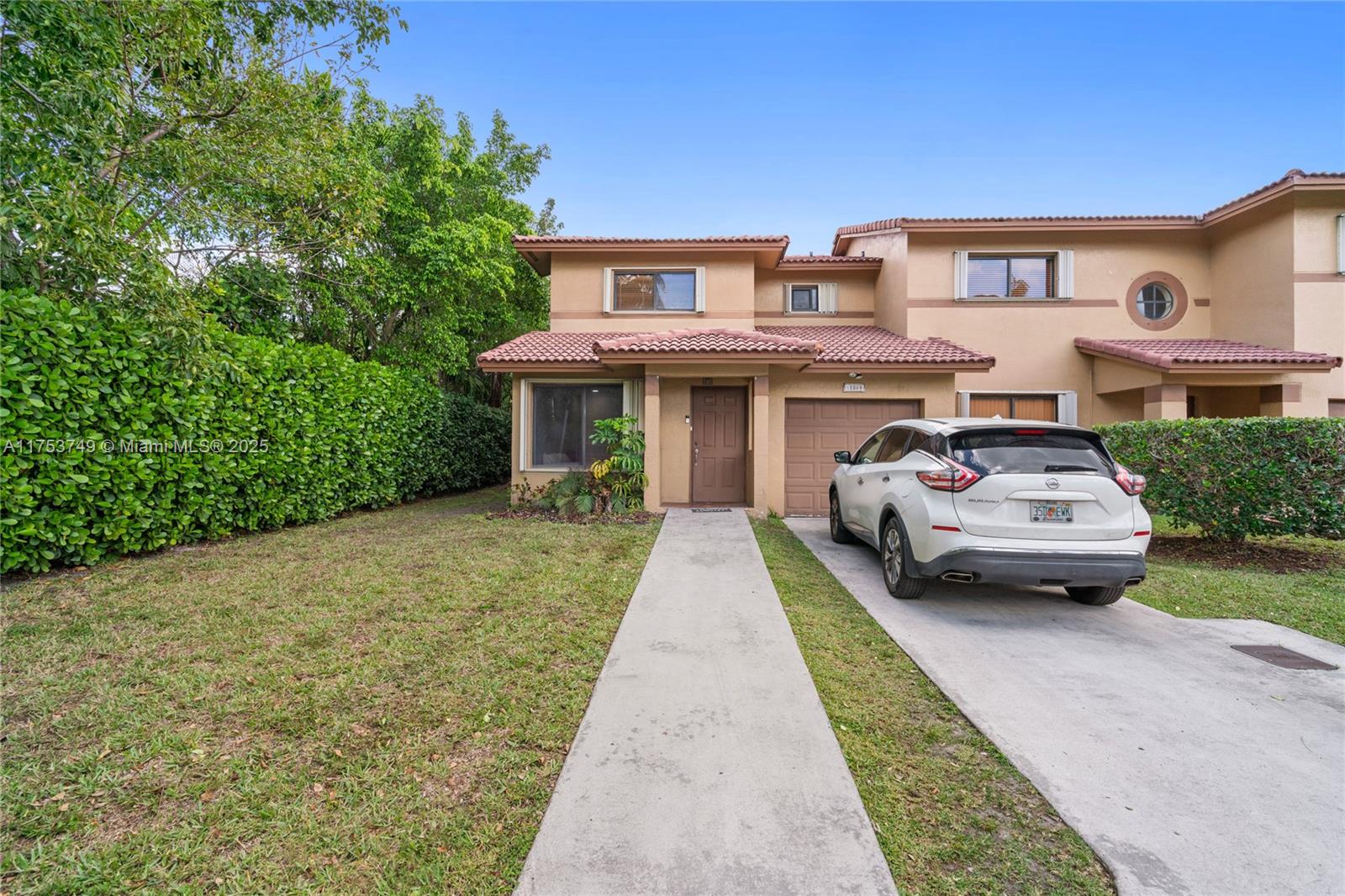 Valleys of Kendall - Residential