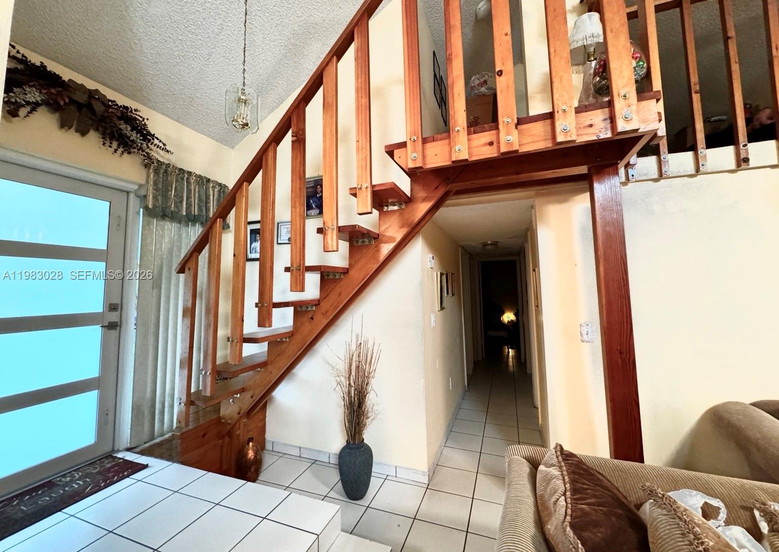 SOUTH RIDGE HEIGHTS 2ND S - Residential